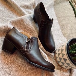 💣 2/$10 💣 Natural Soul | Brown leather booties